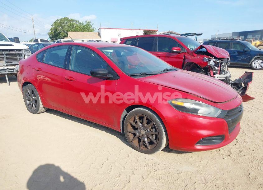 2015 Dodge Dart SXT (VIN 1C3CDFBBXFD405162) main photo