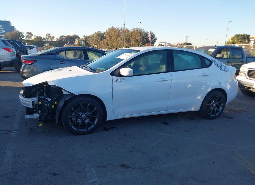 Photo 15 of 2015 Dodge Dart SXT (VIN 1C3CDFBBXFD421314)