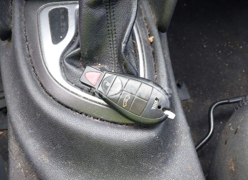 Photo 11 of 2016 Dodge Dart SXT (VIN 1C3CDFBBXGD593764)