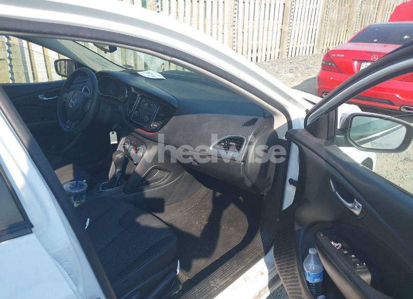 Photo 5 of 2016 Dodge Dart SXT (VIN 1C3CDFBBXGD605363)