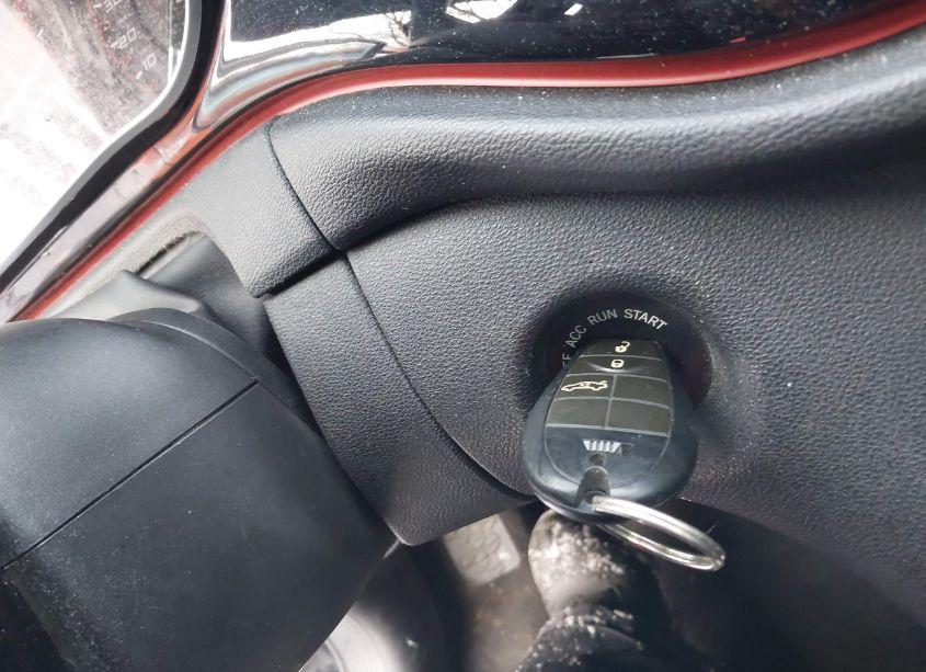 Photo 11 of 2016 Dodge Dart SXT (VIN 1C3CDFBBXGD635477)