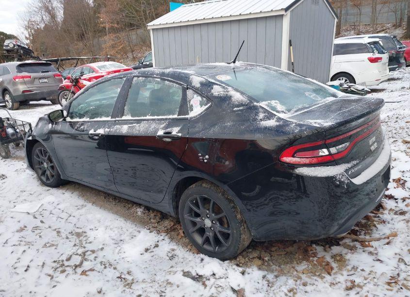 Photo 3 of 2016 Dodge Dart SXT (VIN 1C3CDFBBXGD635477)