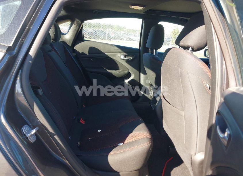 Photo 8 of 2016 Dodge Dart SXT (VIN 1C3CDFBBXGD690835)