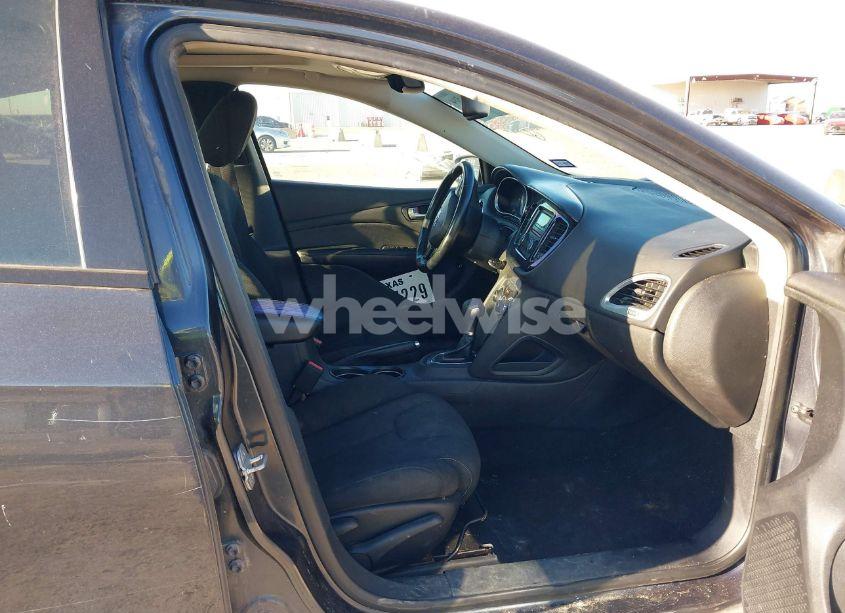 Photo 5 of 2013 Dodge Dart SXT (VIN 1C3CDFBH0DD194474)