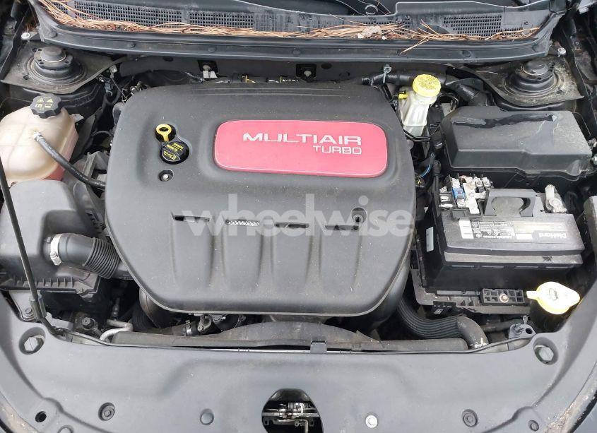 Photo 10 of 2013 Dodge Dart SXT (VIN 1C3CDFBH0DD666544)
