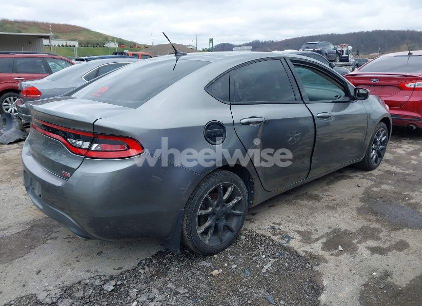 Photo 4 of 2013 Dodge Dart SXT (VIN 1C3CDFBH5DD700784)