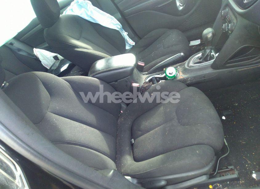 Photo 5 of 2013 Dodge Dart LIMITED (VIN 1C3CDFCA7DD106280)