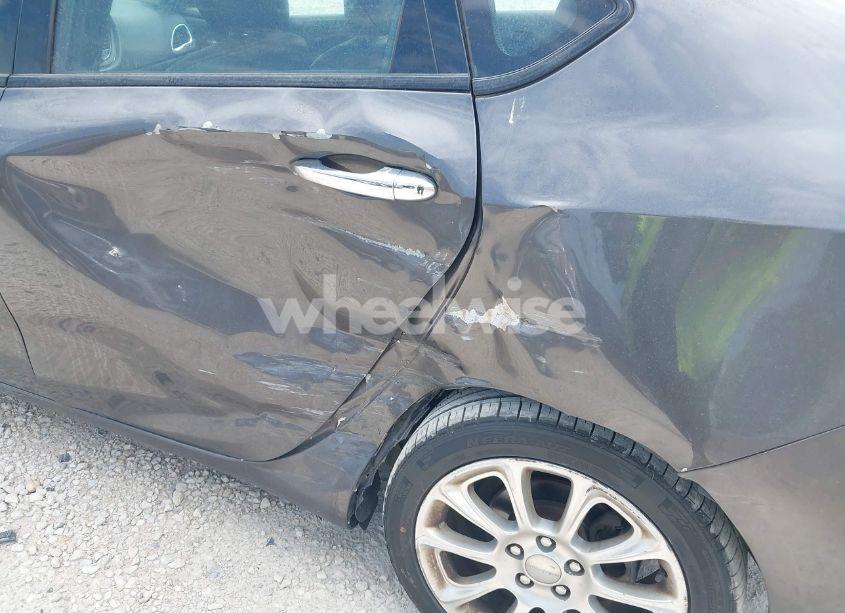 Photo 6 of 2015 Dodge Dart LIMITED (VIN 1C3CDFCBXFD166193)