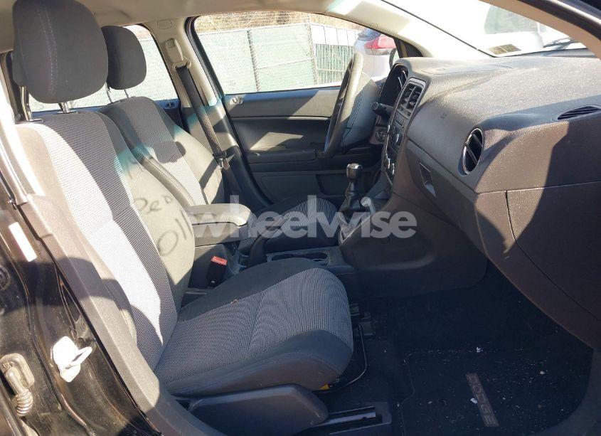 Photo 5 of 2012 Dodge Caliber SE (VIN 1C3CDWBA3CD506580)