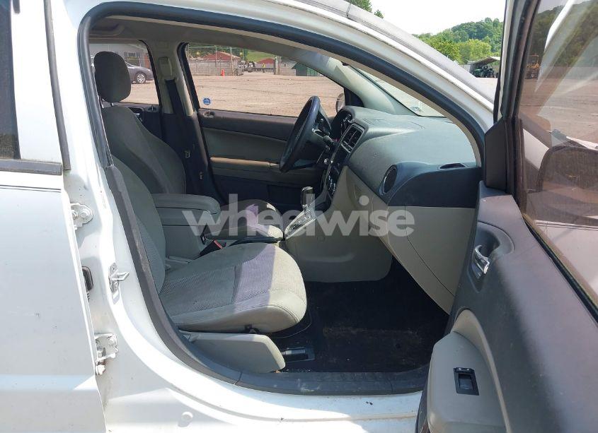 Photo 5 of 2012 Dodge Caliber SXT (VIN 1C3CDWDA4CD533901)