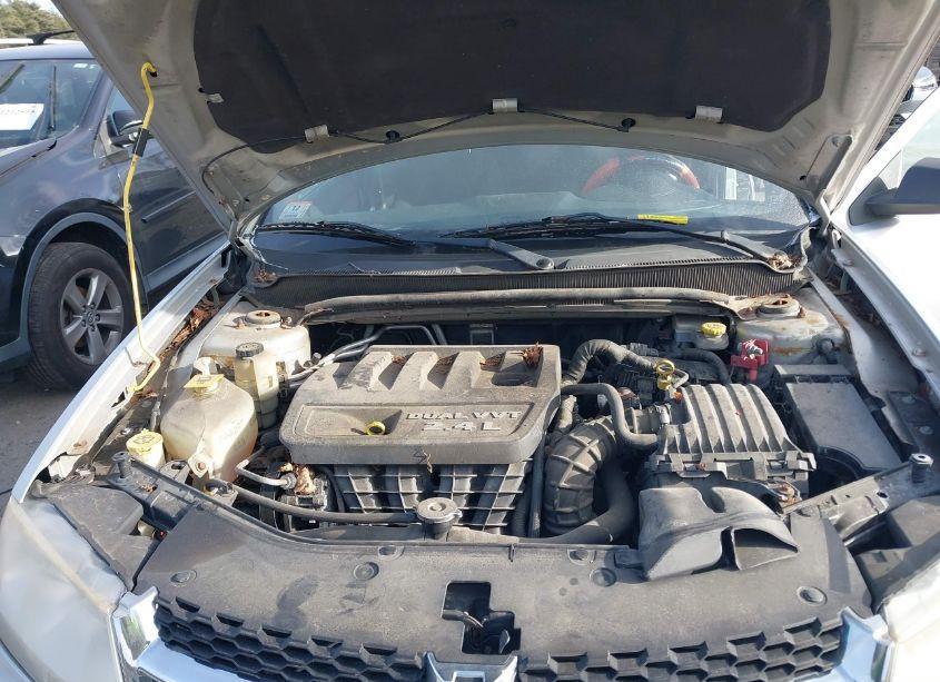 Photo 10 of 2012 Dodge Avenger SE (VIN 1C3CDZAB0CN122701)