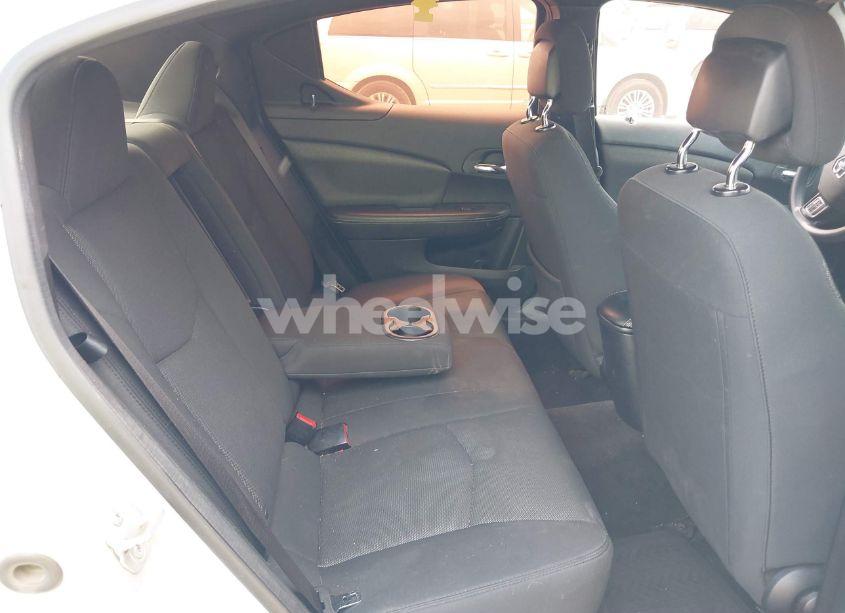 Photo 8 of 2012 Dodge Avenger SE (VIN 1C3CDZAB0CN170179)