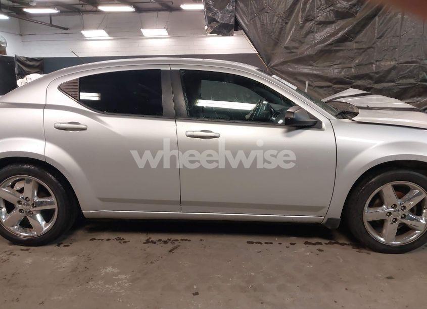 Photo 13 of 2012 Dodge Avenger SE (VIN 1C3CDZAB0CN252204)