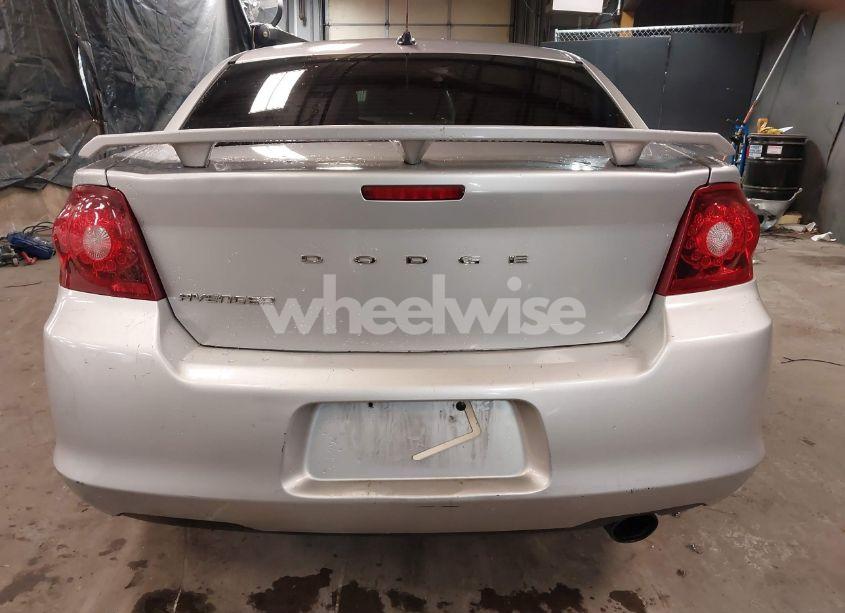 Photo 16 of 2012 Dodge Avenger SE (VIN 1C3CDZAB0CN252204)