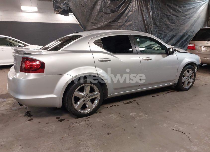 Photo 4 of 2012 Dodge Avenger SE (VIN 1C3CDZAB0CN252204)