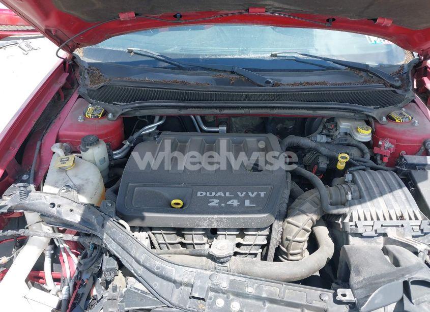 Photo 10 of 2013 Dodge Avenger SE (VIN 1C3CDZAB0DN517530)