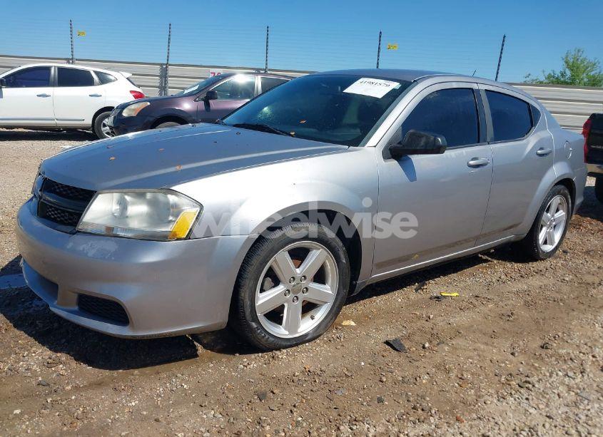 Photo 2 of 2013 Dodge Avenger SE (VIN 1C3CDZAB0DN519231)