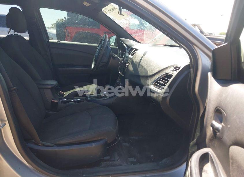 Photo 5 of 2013 Dodge Avenger SE (VIN 1C3CDZAB0DN519231)