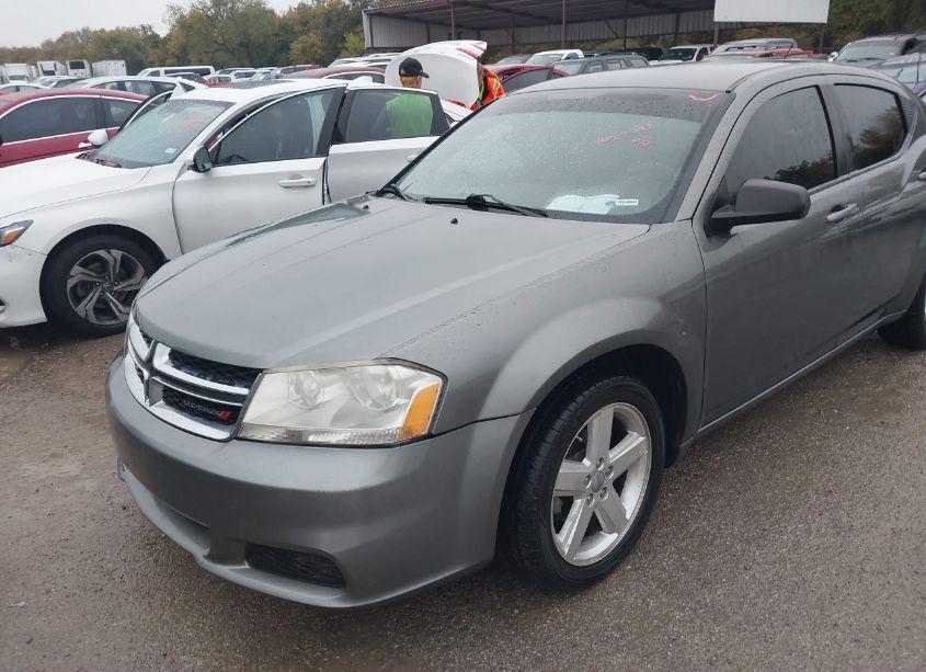 Photo 6 of 2013 Dodge Avenger SE (VIN 1C3CDZAB0DN535803)