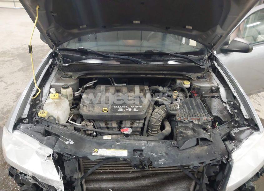 Photo 10 of 2013 Dodge Avenger SE (VIN 1C3CDZAB0DN575993)