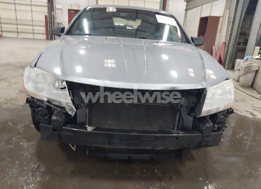 Photo 6 of 2013 Dodge Avenger SE (VIN 1C3CDZAB0DN575993)