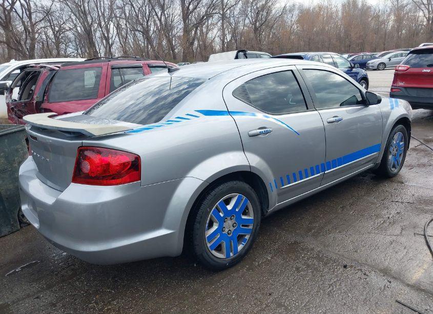 Photo 4 of 2013 Dodge Avenger SE (VIN 1C3CDZAB0DN589117)