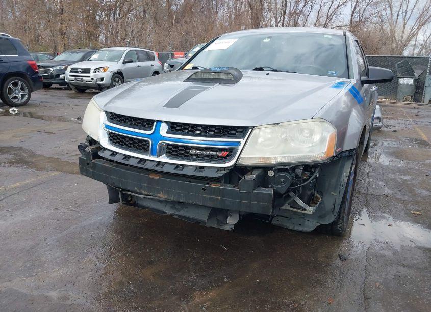 Photo 6 of 2013 Dodge Avenger SE (VIN 1C3CDZAB0DN589117)