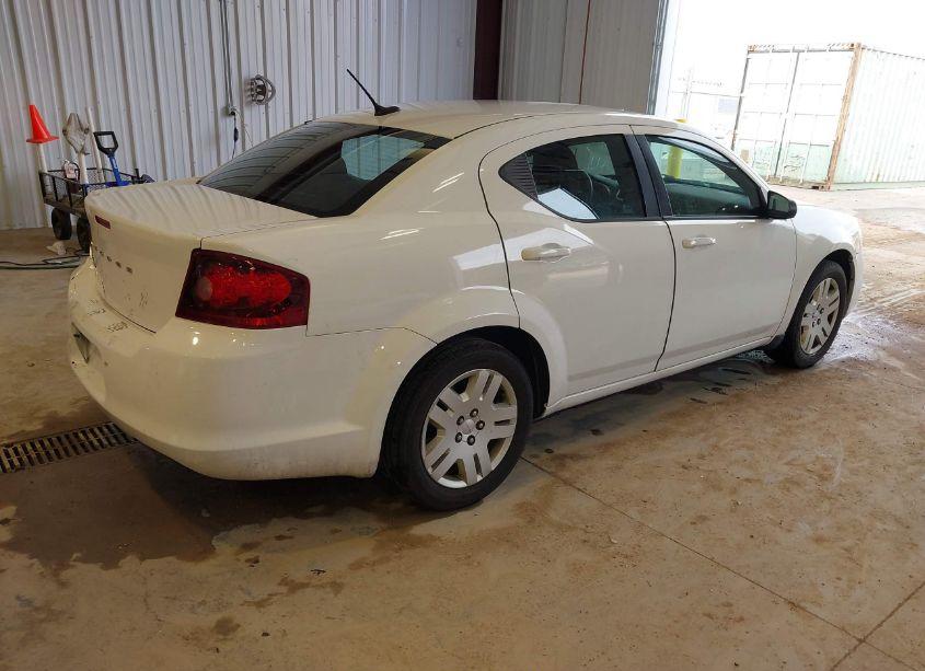 Photo 4 of 2013 Dodge Avenger SE (VIN 1C3CDZAB0DN596861)