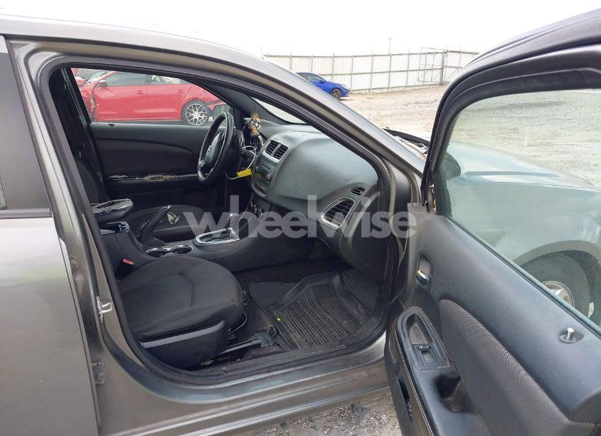 Photo 5 of 2013 Dodge Avenger SE (VIN 1C3CDZAB0DN648988)