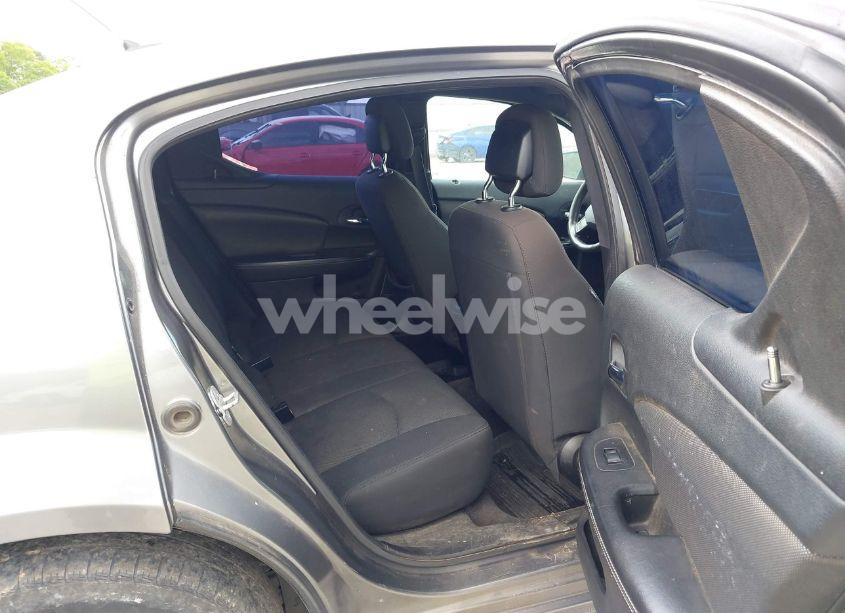 Photo 8 of 2013 Dodge Avenger SE (VIN 1C3CDZAB0DN648988)