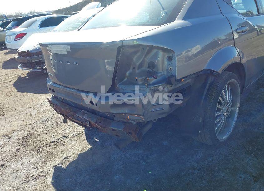 Photo 12 of 2013 Dodge Avenger SE (VIN 1C3CDZAB0DN681215)