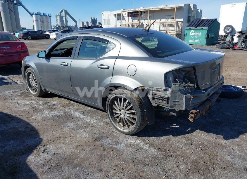 Photo 3 of 2013 Dodge Avenger SE (VIN 1C3CDZAB0DN681215)