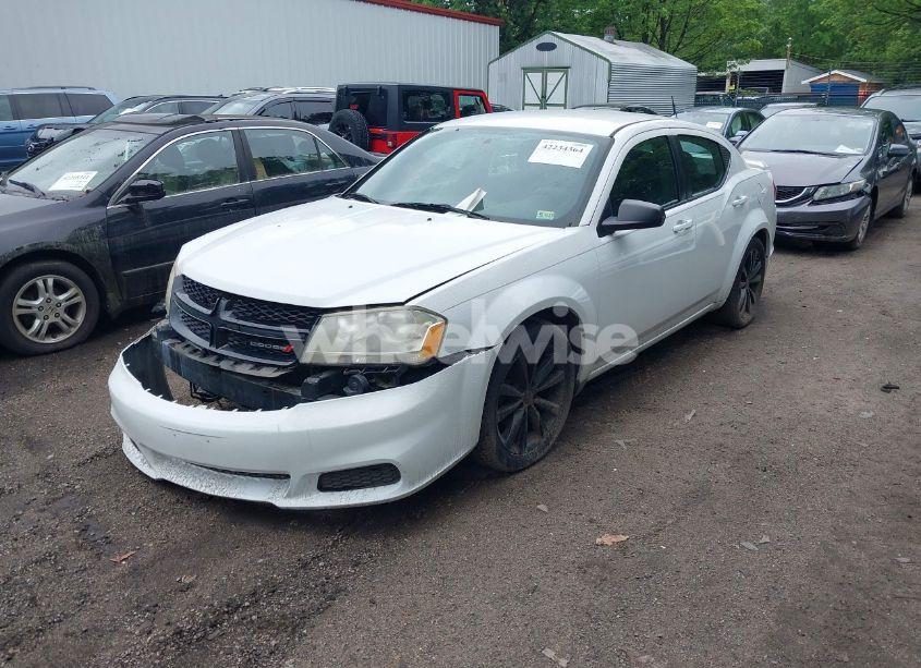 Photo 2 of 2014 Dodge Avenger SE (VIN 1C3CDZAB0EN148086)
