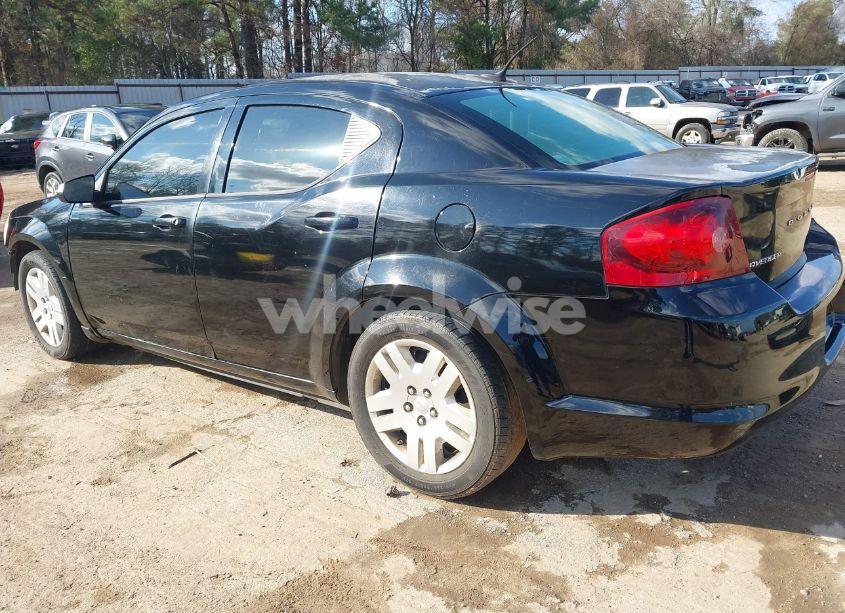 Photo 3 of 2014 Dodge Avenger SE (VIN 1C3CDZAB0EN182366)