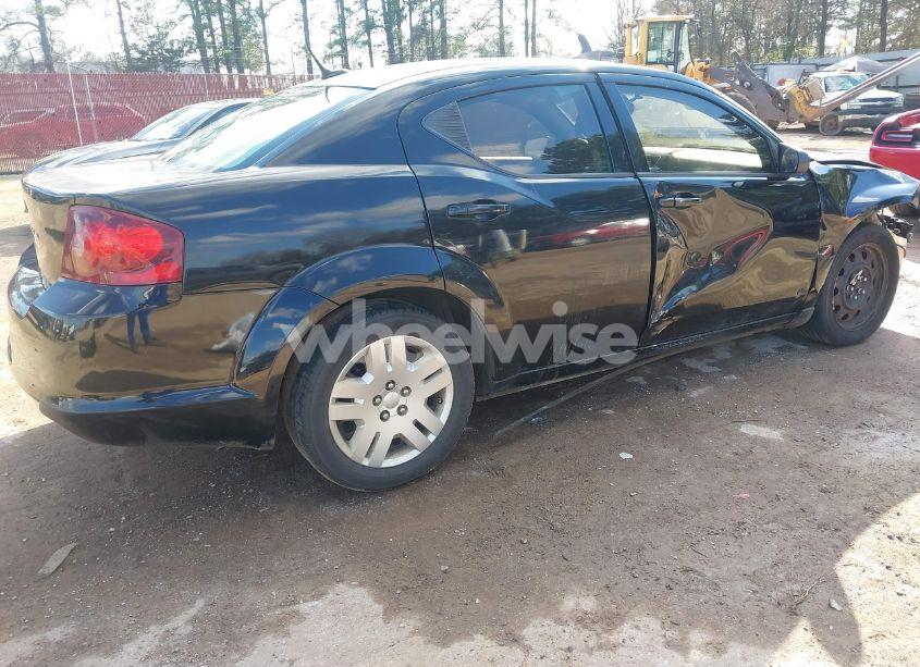 Photo 4 of 2014 Dodge Avenger SE (VIN 1C3CDZAB0EN182366)