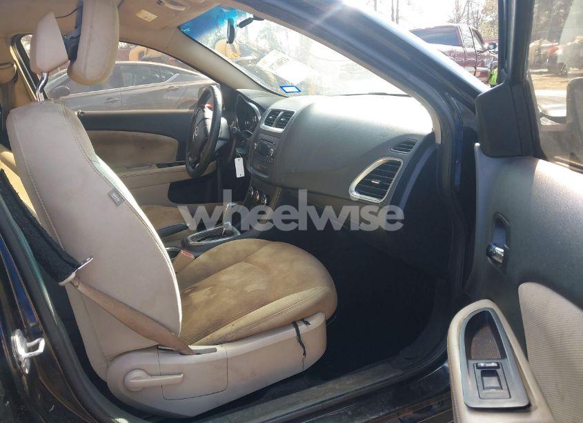 Photo 5 of 2014 Dodge Avenger SE (VIN 1C3CDZAB0EN182366)