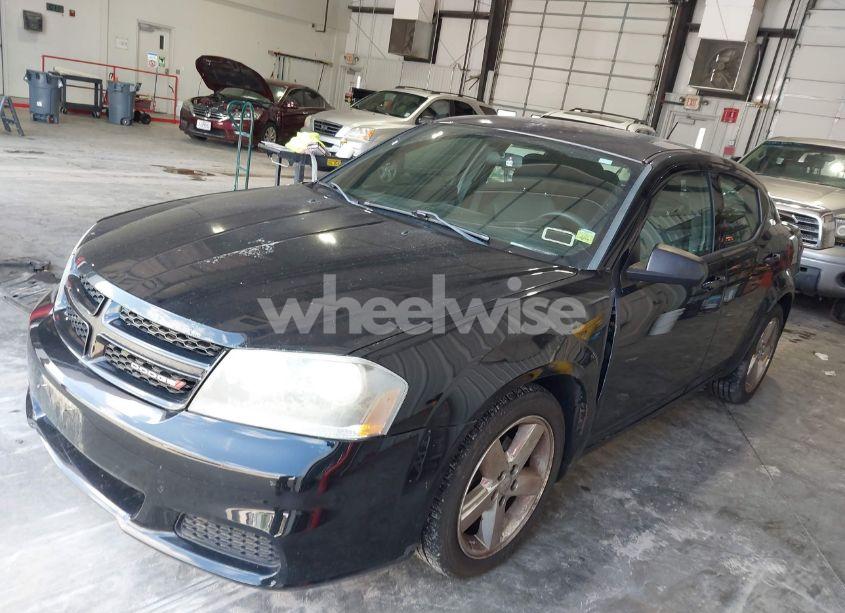 Photo 2 of 2014 Dodge Avenger SE (VIN 1C3CDZAB0EN202602)
