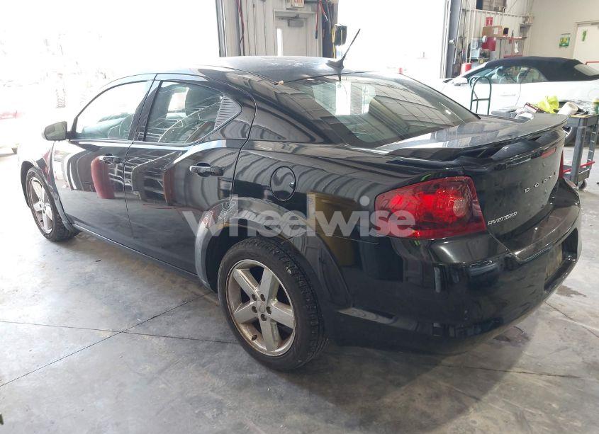 Photo 3 of 2014 Dodge Avenger SE (VIN 1C3CDZAB0EN202602)