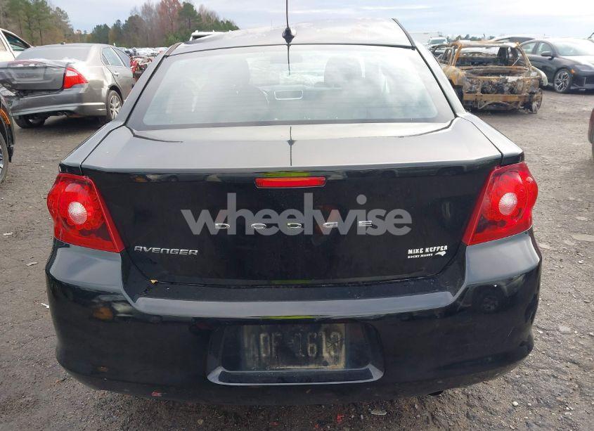 Photo 16 of 2014 Dodge Avenger SE (VIN 1C3CDZAB0EN220288)