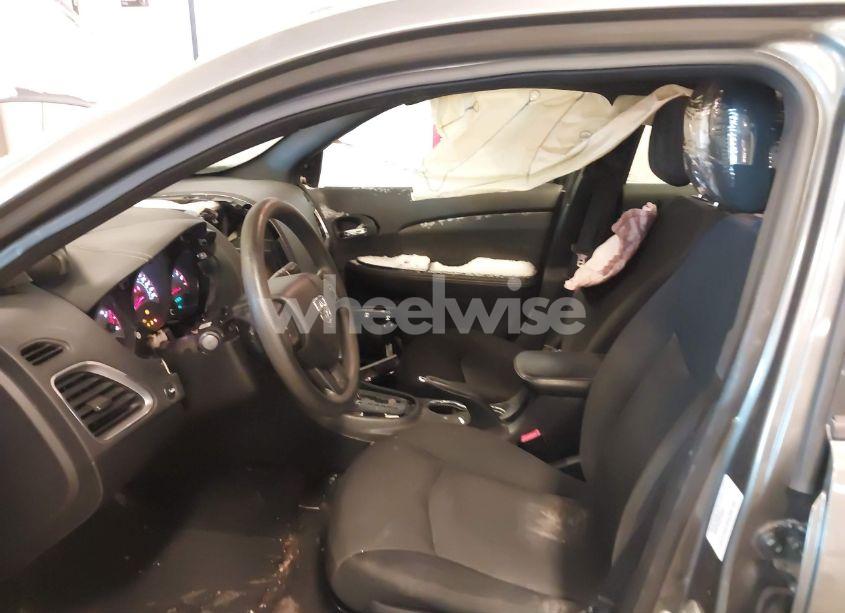 Photo 5 of 2013 Dodge Avenger SE (VIN 1C3CDZAB1DN514538)