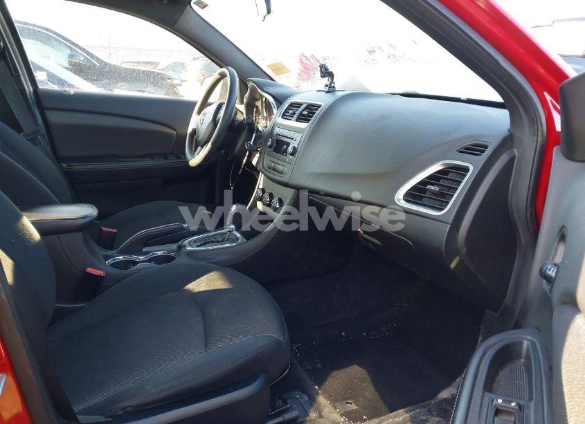 Photo 5 of 2013 Dodge Avenger SE (VIN 1C3CDZAB1DN535194)