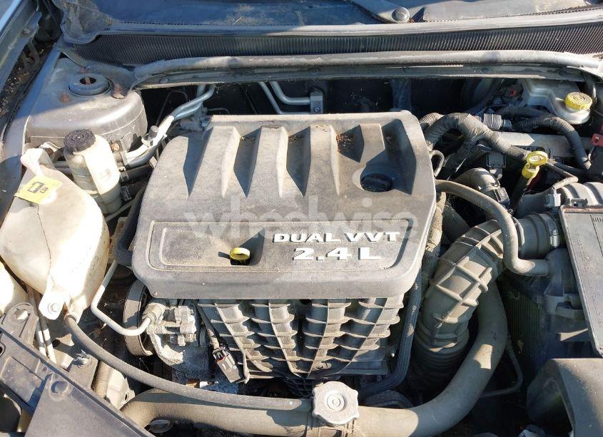 Photo 10 of 2013 Dodge Avenger SE (VIN 1C3CDZAB1DN537978)