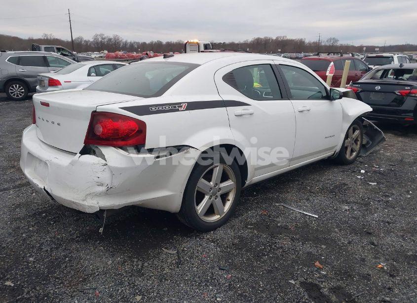 Photo 4 of 2013 Dodge Avenger SE (VIN 1C3CDZAB1DN563268)