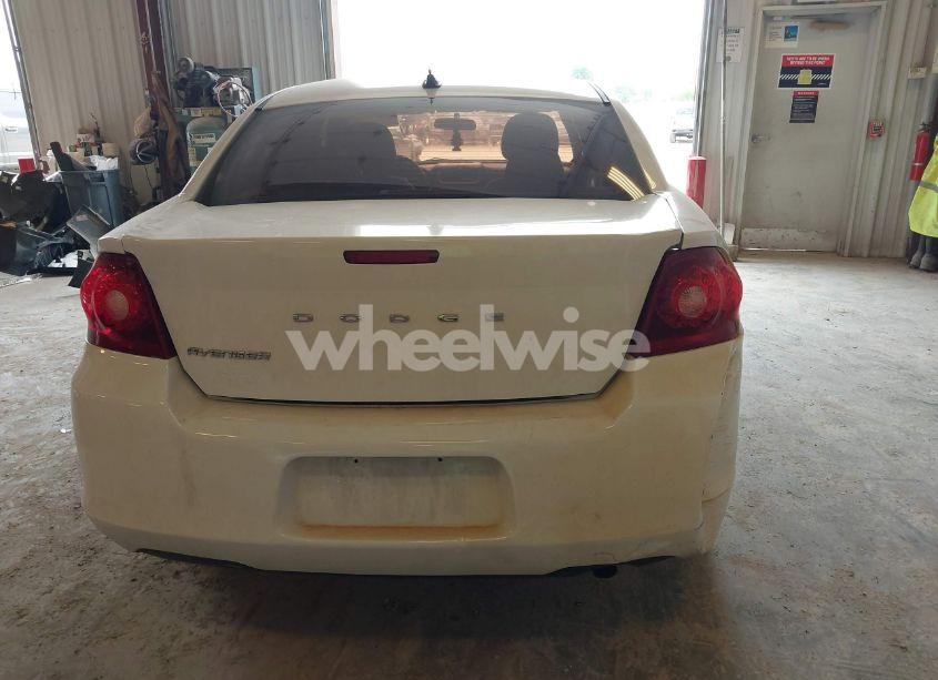 Photo 13 of 2013 Dodge Avenger SE (VIN 1C3CDZAB1DN591054)