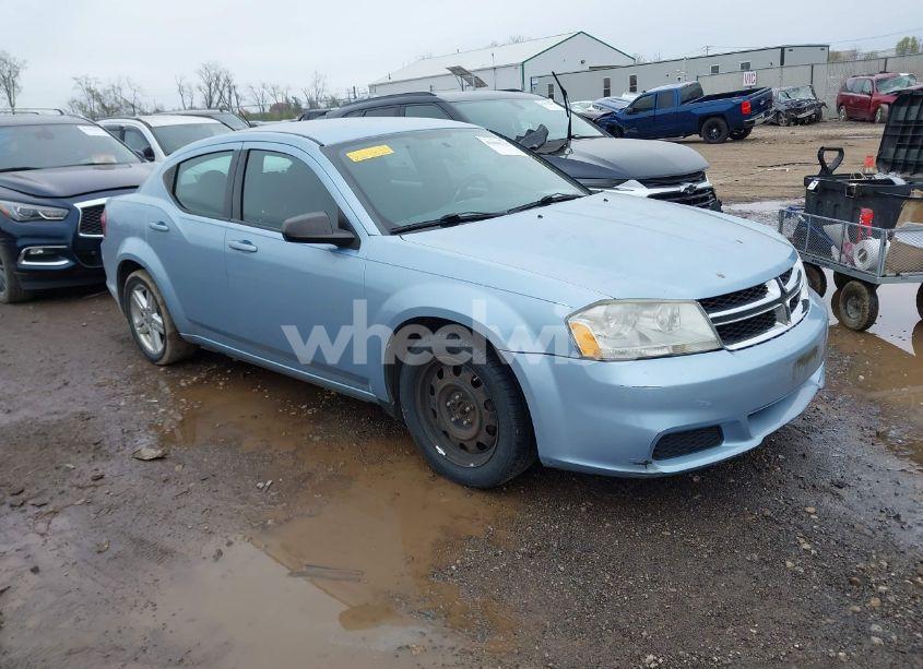 2013 Dodge Avenger SE (VIN 1C3CDZAB1DN610699) main photo