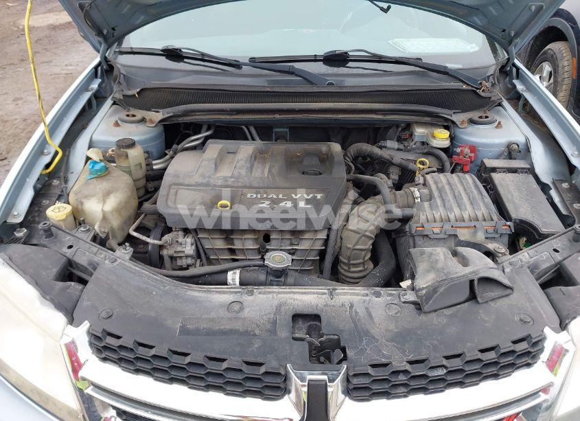 Photo 10 of 2013 Dodge Avenger SE (VIN 1C3CDZAB1DN610699)