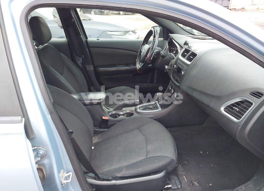 Photo 5 of 2013 Dodge Avenger SE (VIN 1C3CDZAB1DN610699)