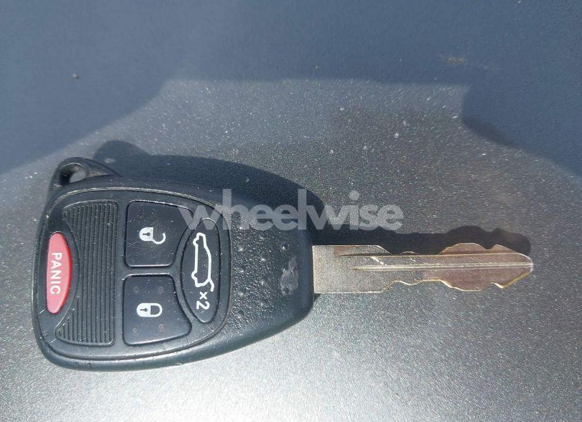 Photo 11 of 2013 Dodge Avenger SE (VIN 1C3CDZAB1DN626594)