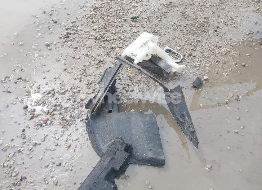 Photo 12 of 2013 Dodge Avenger SE (VIN 1C3CDZAB1DN626594)