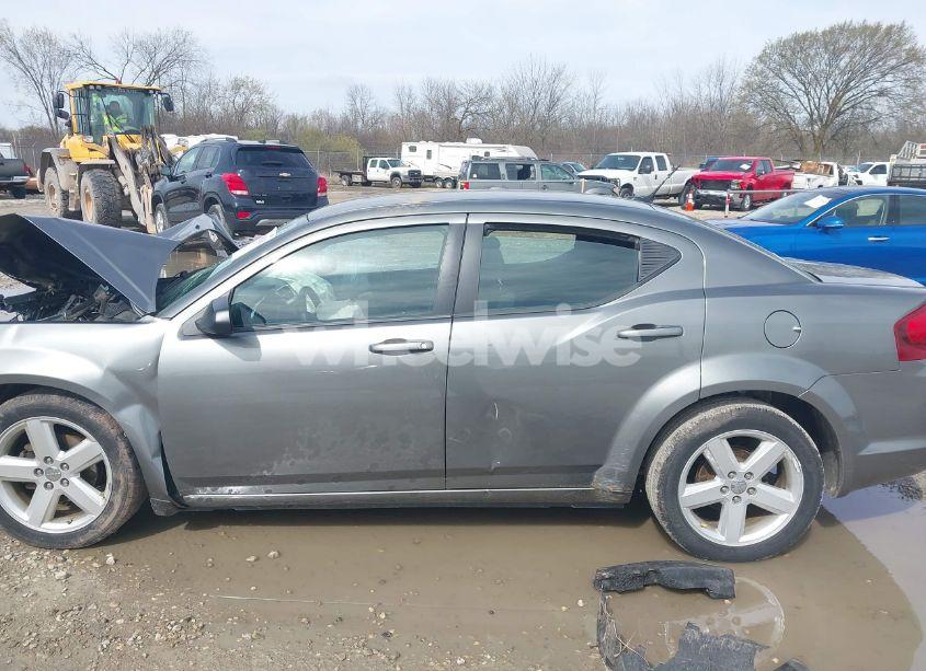 Photo 15 of 2013 Dodge Avenger SE (VIN 1C3CDZAB1DN626594)